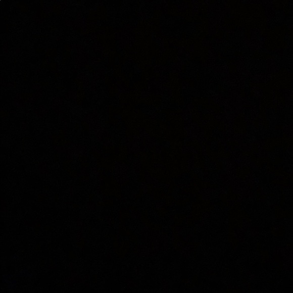 Meet your Posher, Amanda - Picture 1 of 1